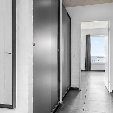 Stunning Home In Spottrup With Sauna Casa vacanze *